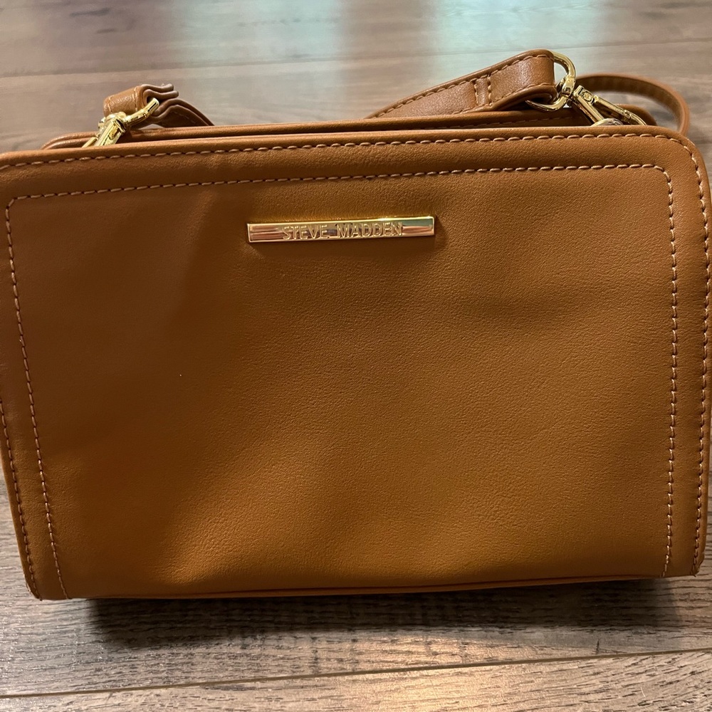 Steve Madden crossbody